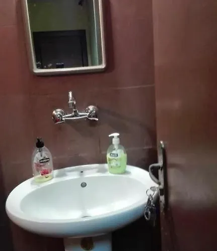 на пъпа на варна! וארנה